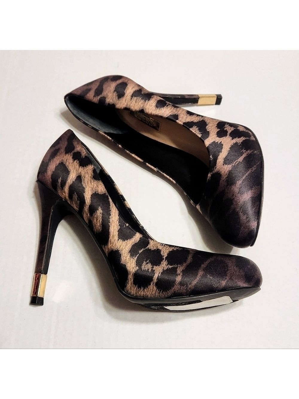 Guess Leopard Print Stiletto Heel Pumps Black Tan Size 6 Medium - Picture 2 of 12